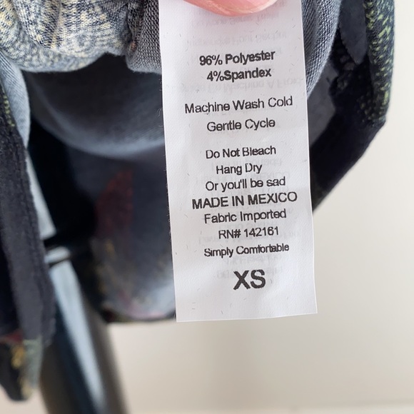 • Lularoe Julia Dress • - Picture 4 of 5